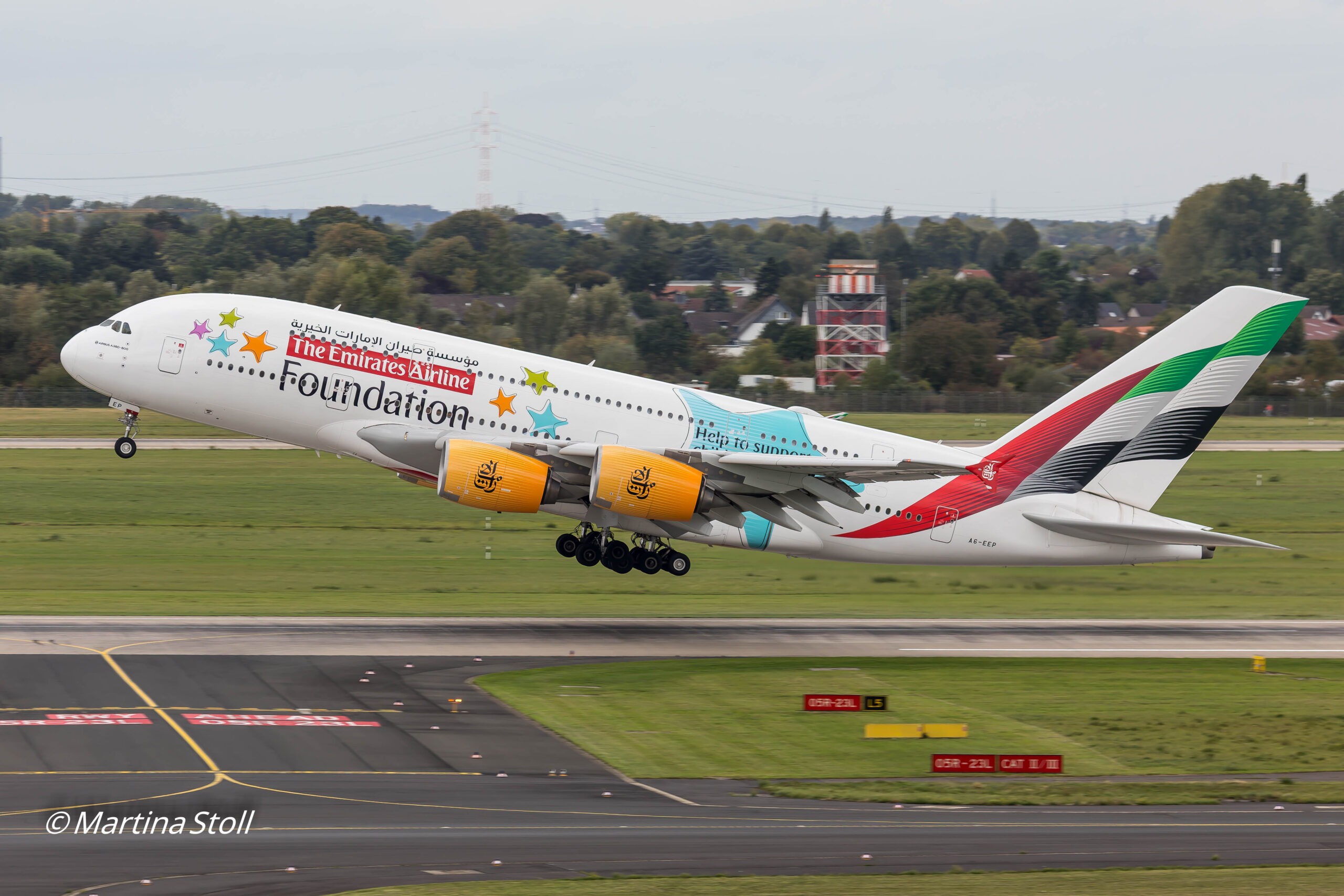 A 380 mit Sonderbemalung